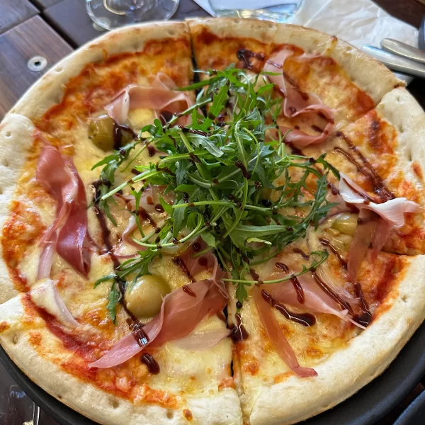 Yarra Valley Wine tour - Helen's Hill Estate - Sample Pizza 2